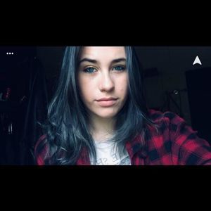 Meet your Posher, Max